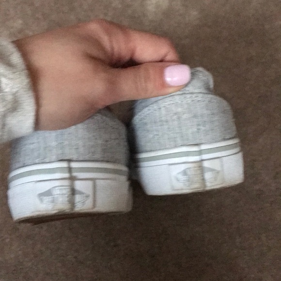 Vans - Picture 5 of 5